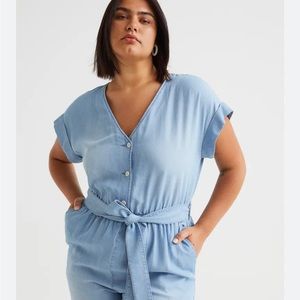 NWOT H&M Lyocell Chambray Jumpsuit SzL